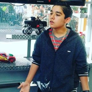 Meet your Posher, Chris